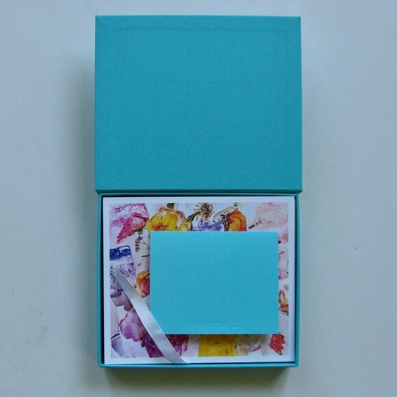 Tiffany Promo Box Ring Photo Set - Picture 4 of 16